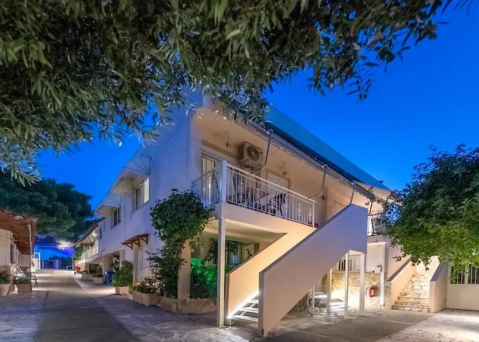 Apartments Tina Free Transfer From-To The Airport