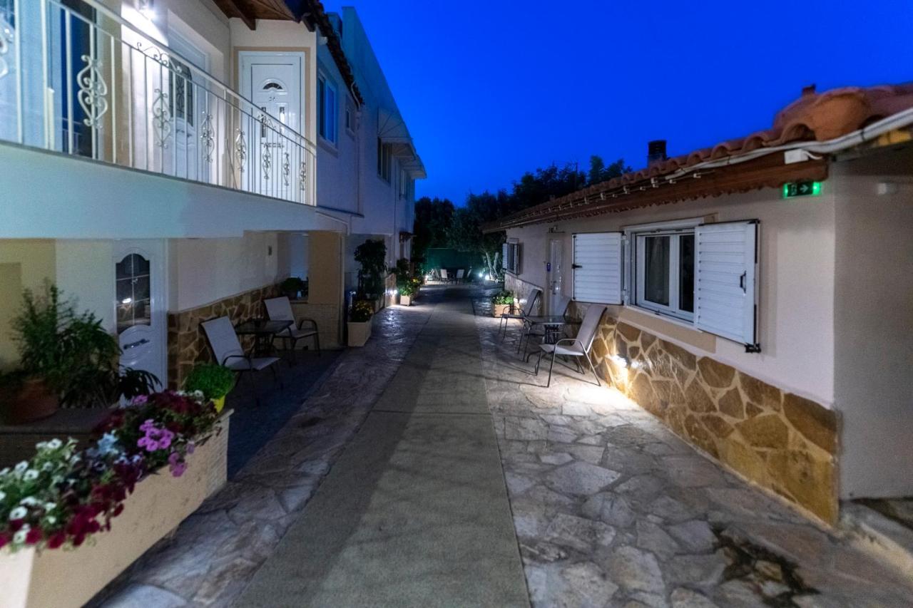 Tina Aparthotel 3*